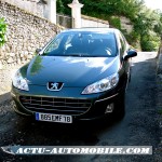 Peugeot 407 de face