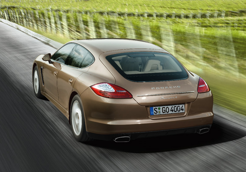 Porsche Panamera 4