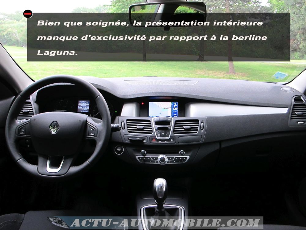 Laguna Coupé Black Edition