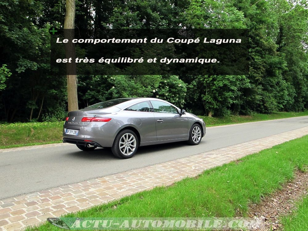 Laguna Coupé Black Edition