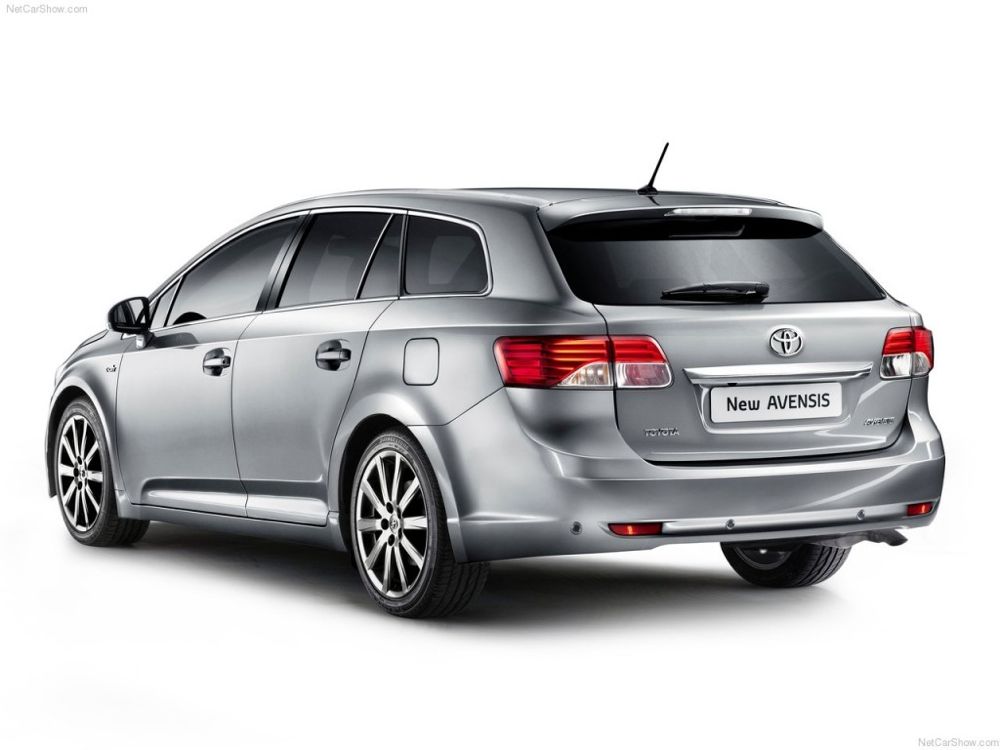 Toyota avensis 1 рестайлинг