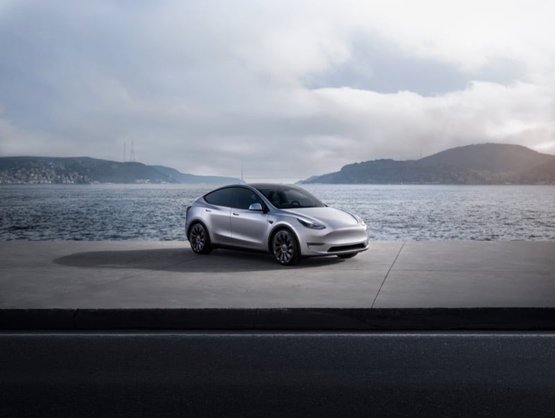 La Tesla Model Y restylée attendra encore