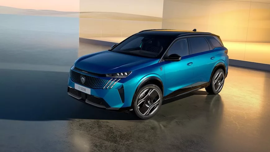 Le nouveau Peugeot 5008 est disponible à la commande