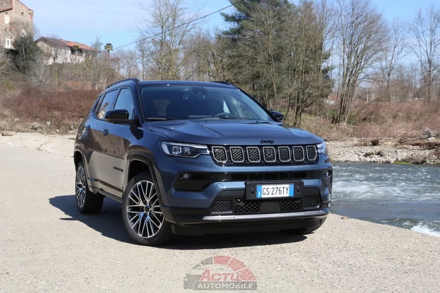 Essai Jeep Compass e-Hybrid MY24