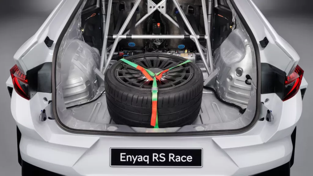 Skoda Enyaq RS Race