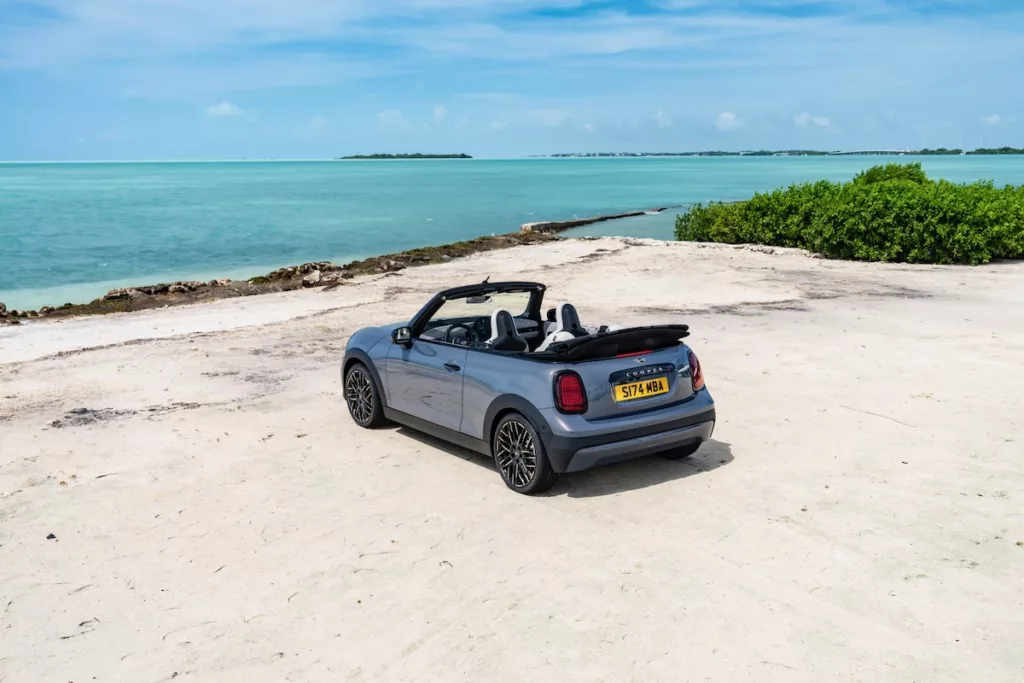 Mini Cooper Cabriolet 2025