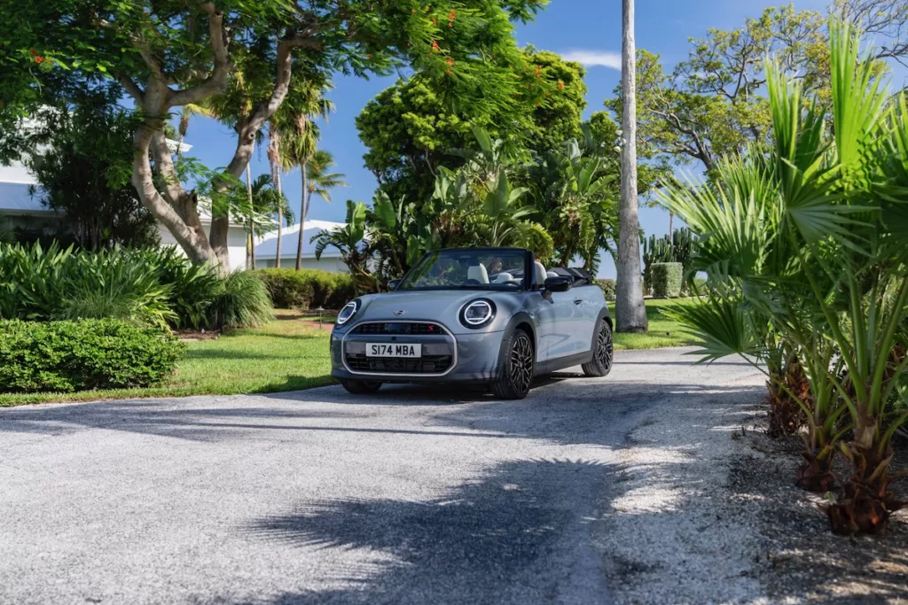 Mini Cooper Cabriolet 2025