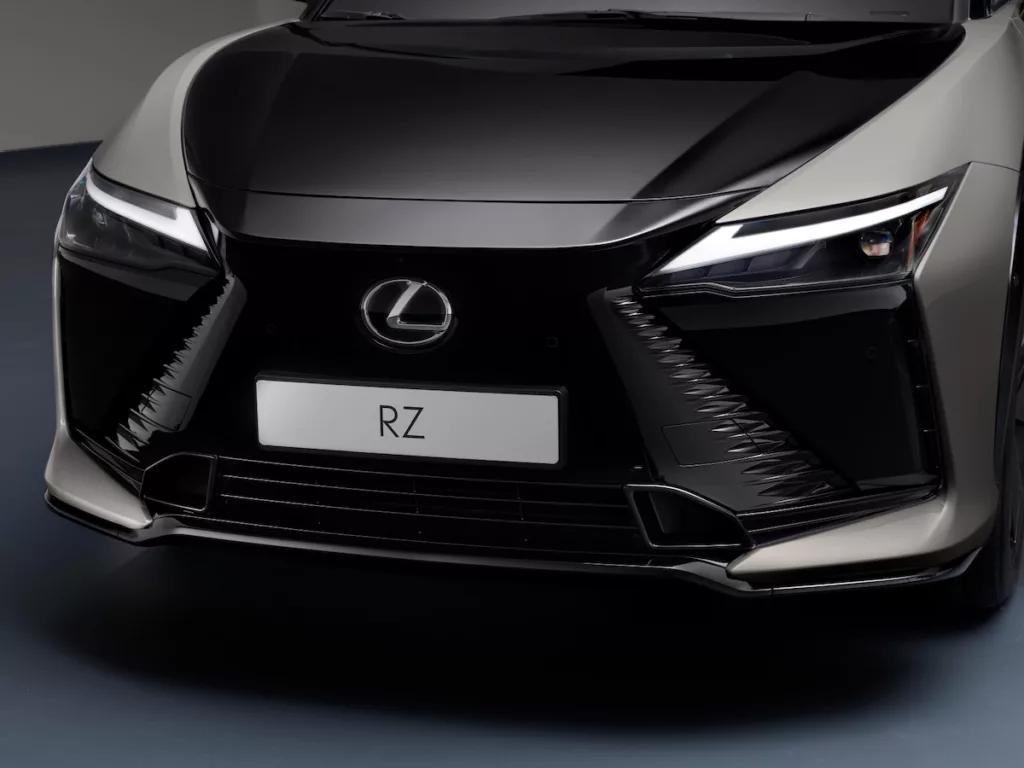 Lexus RZ 2025